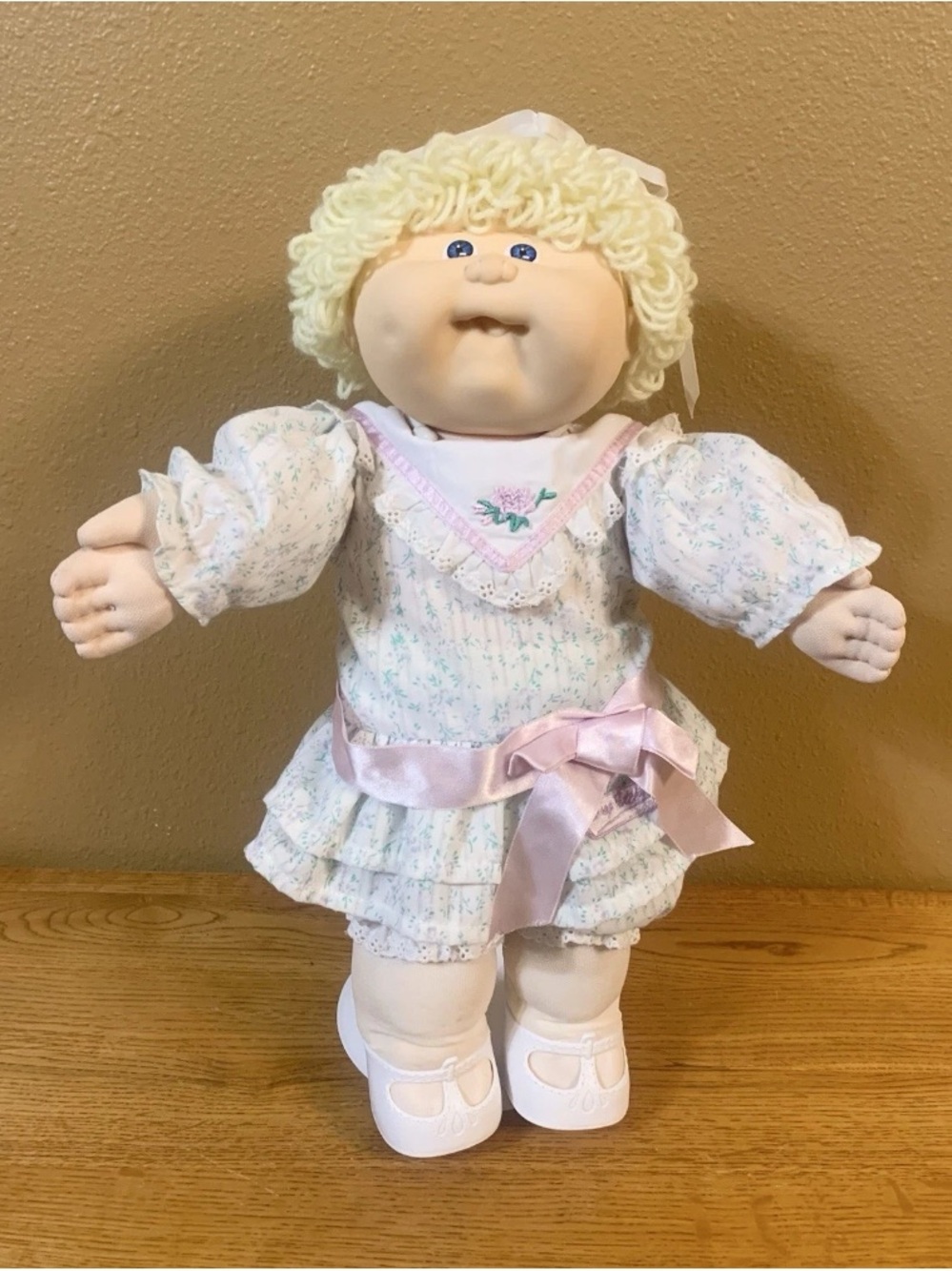 Vintage Cabbage Patch Kids Doll HM18 Girl With Long Lemon Loops KT Factory 1982